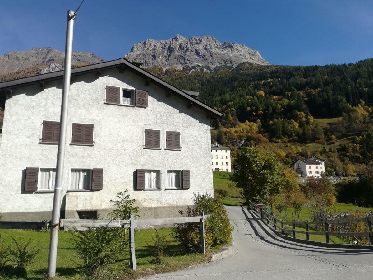 Confortevole Mansarda Di Montagna Poschiavo Exterior photo